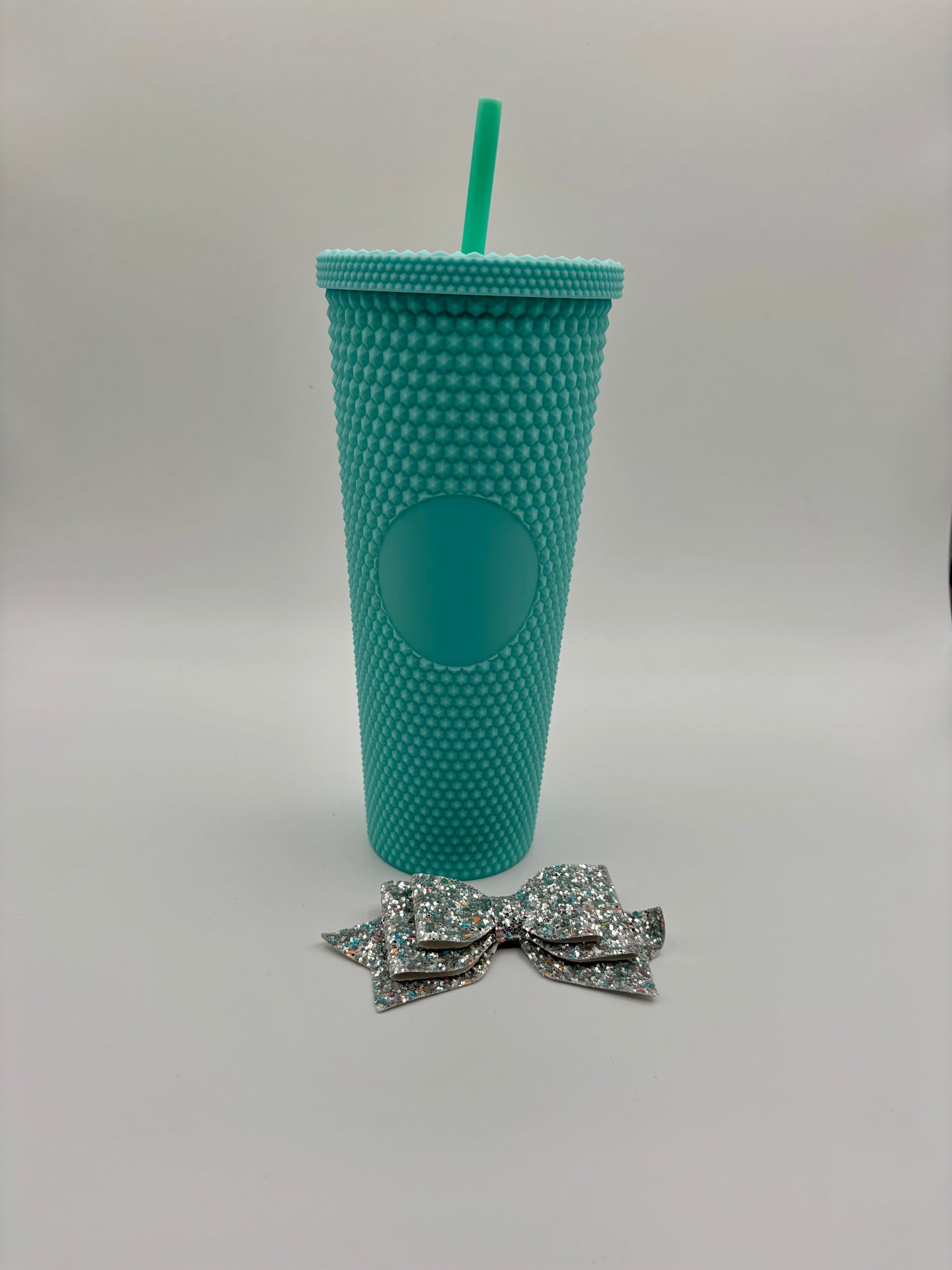 Trending Reusable 24oz Plastic Tumbler with straw and bow Aqua