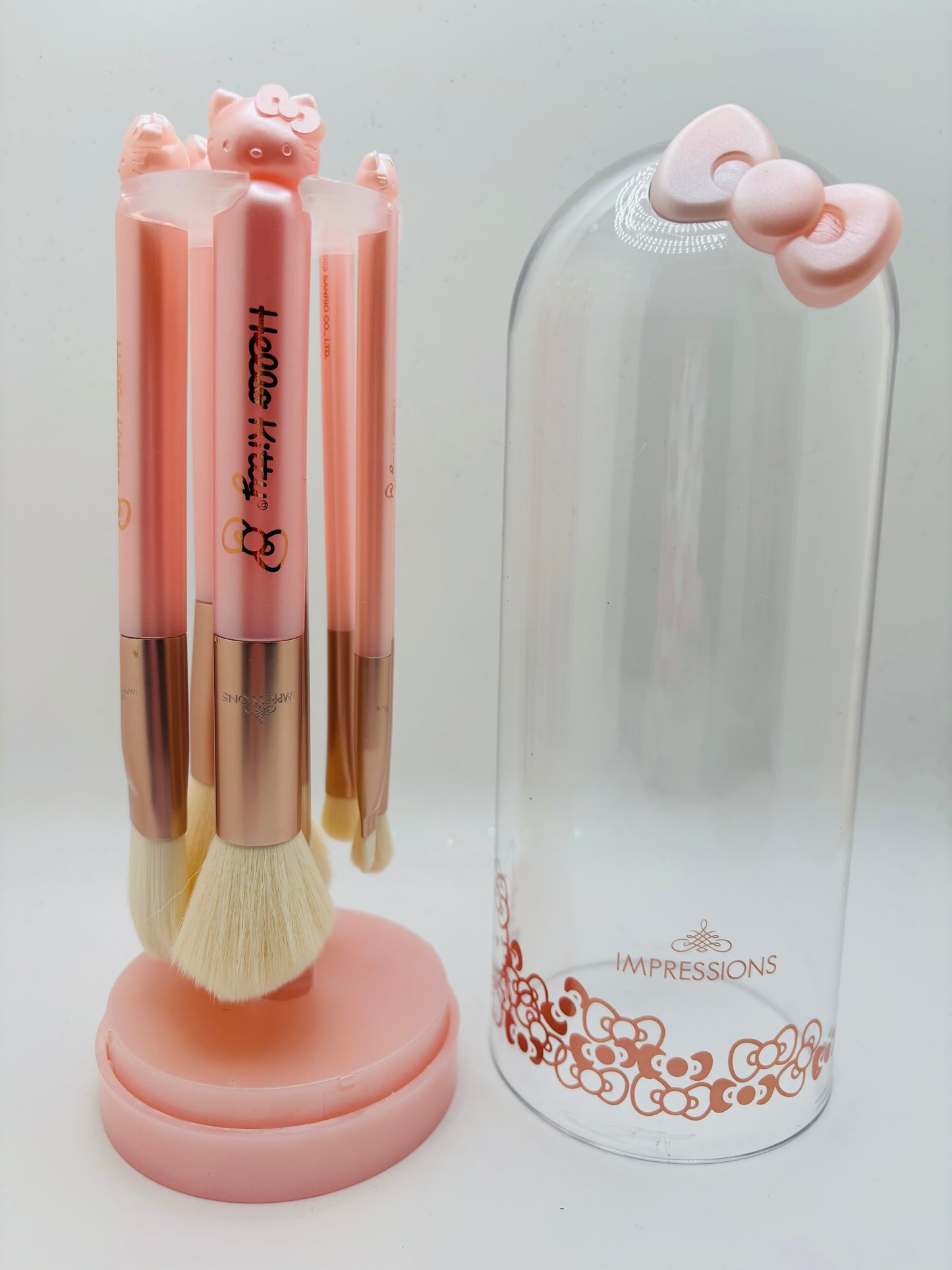 IMPRESSIONS Hello Kitty 6 PC brush set color Rose