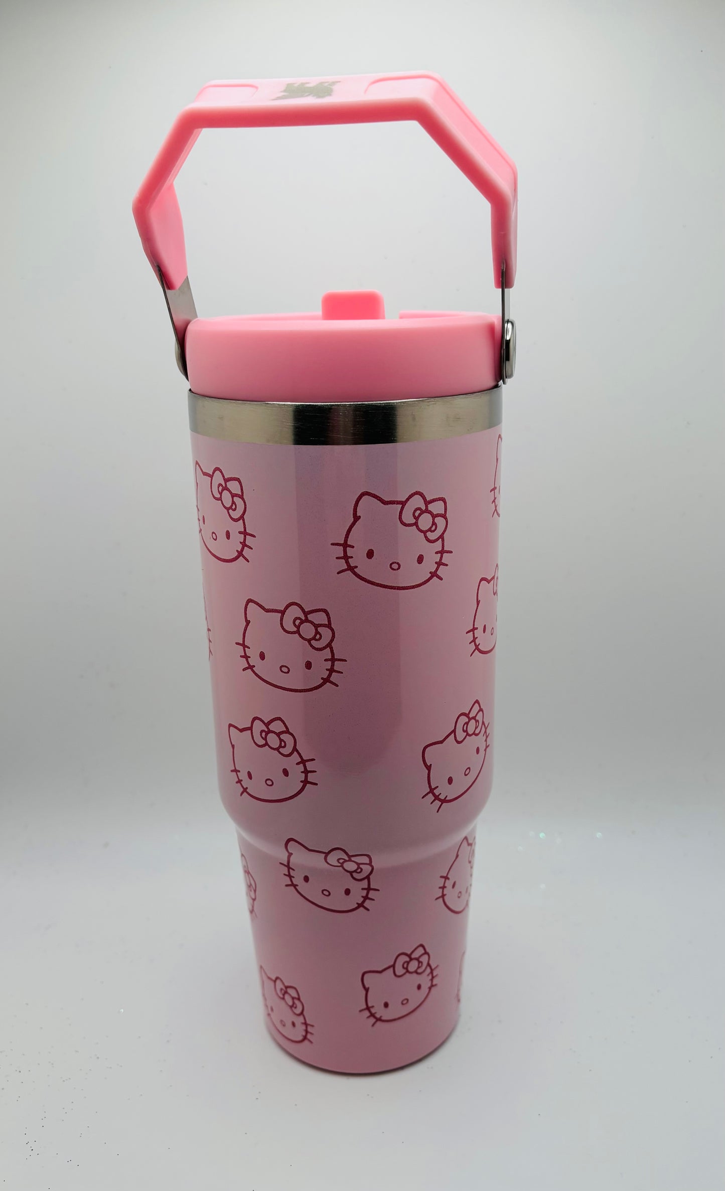 Stainless steel tumbler with Hello Kitty design 30oz