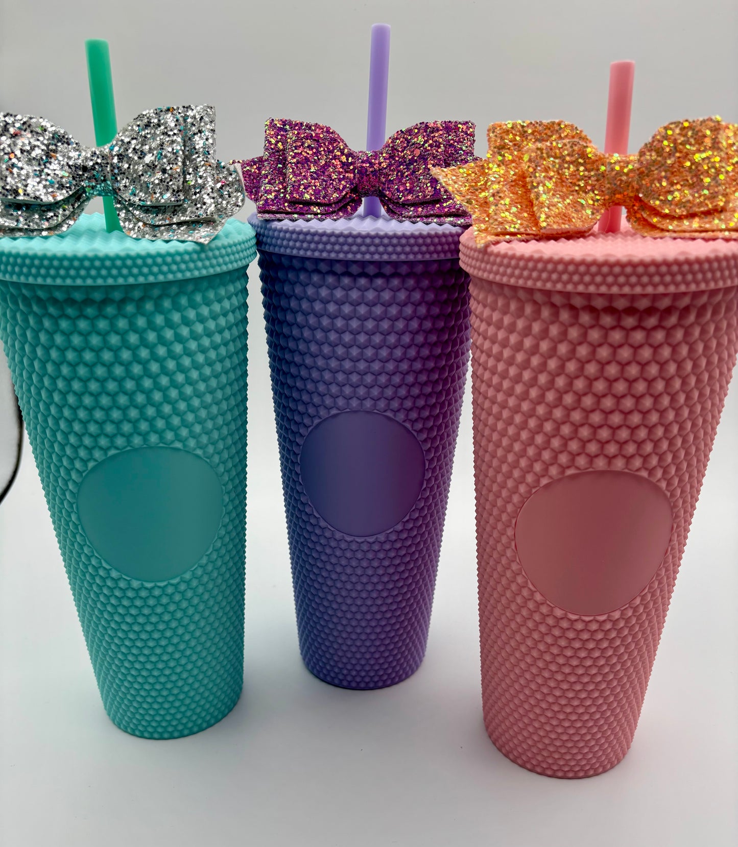 Trending Reusable 24oz Plastic Tumbler with straw and bow Aqua